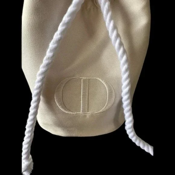 Dior Makeup Pouch NEW in the box - Picture 2 of 4